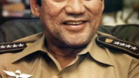 Faimosul dictator panamez Manuel Noriega a ajuns din închisoare pe patul de spital