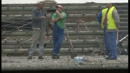 Reparaţii în ritm de melc la sala de sport din Ploieşti VIDEO