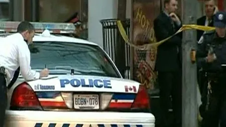 Atac armat într-un mall din Toronto VIDEO