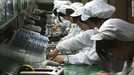 Revoluţie în toată regula la o fabrică de componente Apple din China