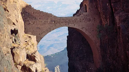Cele mai frumoase şi interesante 10 poduri pietonale din lume GALERIE FOTO