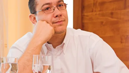 Ponta a urmărit la TV transferul lui Năstase. 