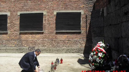 Ponta a vizitat Muzeul fostului lagăr nazist de la Auschwitz-Birkenau