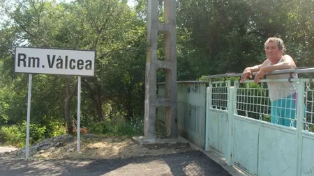 Isprava unui vâlcean: A micşorat localitatea ca să-i fie asfaltată strada