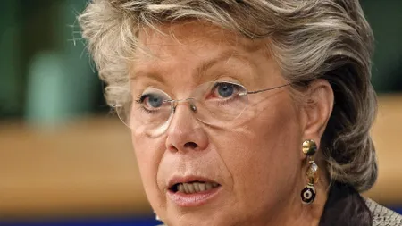 Comisarul european pentru Justiţie: Sunt foarte îngrijorată de atacurile recente la independenţa CCR