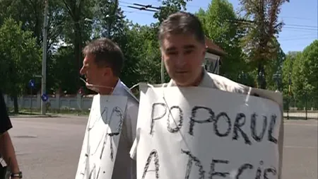 Ioan Ghişe, protest la Cotroceni. 