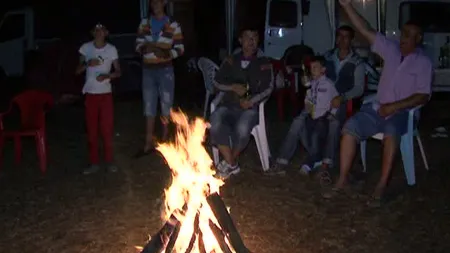 Mare petrecere a ţiganilor la Costeşti, de Sf. Maria Mică VIDEO