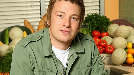Bucătarul Jamie Oliver: Zahărul ar trebui impozitat la fel ca tutunul