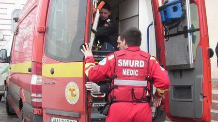Accident de muncă la Botoşani: Muncitor grav rănit după ce i-a căzut o ţeavă metalică în cap