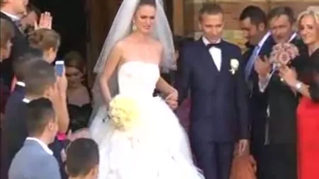 Nuntă de lux, cu DARURI SCUMPE: Cel mai bogat om de afaceri din Sibiu şi-a însurat fiul VIDEO