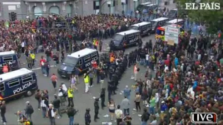 Mii de manifestanţi protestează din nou la Madrid faţă de măsurile de austeritate