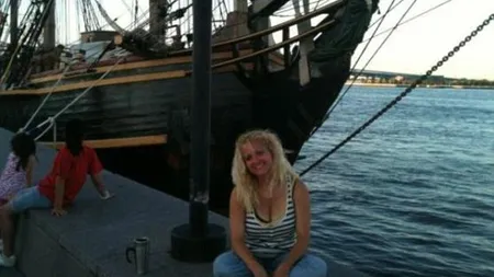 Viaţa bate filmul: Salvări dramatice de pe Bounty, vasul de la Hollywood înghiţit de uragan VIDEO