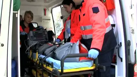 Copil de doi ani, la un pas de tragedie după ce un dulap a căzut peste el VIDEO