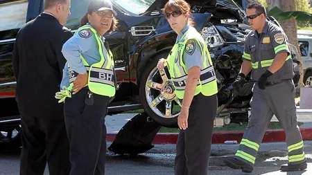 Rapperul P.Diddy a avut un accident în faţa hotelului Beverly Hills din Los Angeles