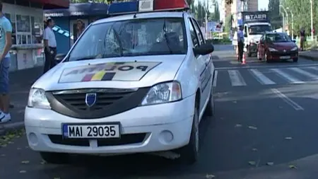 Un tânăr băut şi fără permis a provocat un accident când încerca să fugă de Poliţie