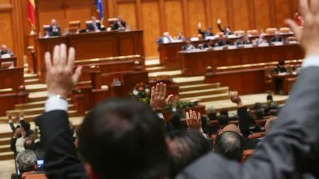 Moţiunea simplă pe Educaţie a PICAT, în plenul Camerei Deputaţilor