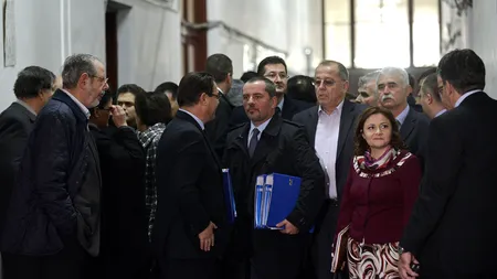 Averile candidaţilor pe Bucureşti. Becali nu deţine nicio casă. Cine are cinci apartamente în 3 ţări
