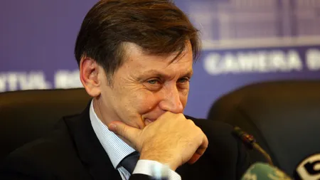 Antonescu: În varianta optimistă Băsescu va respecta votul din decembrie. Altfel, riscă suspendarea