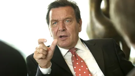 Fostul cancelar german Gerhard Schröder laudă 