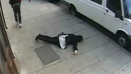 Explicaţie halucinantă a bărbatului care a LOVIT CU BRUTALITATE o adolescentă pe stradă VIDEO