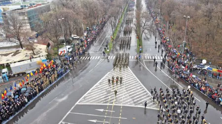 Parada militară de 1 Decembrie, organizată cu bani de la Guvern