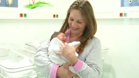 Simona Amânar, din nou mămică. Fosta campioană a născut o fetiţă VIDEO