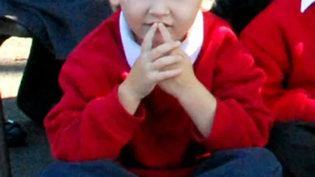 Daniel, băieţelul de 4 ani care a fost UCIS de mama lui cu SARE şi BĂTĂI