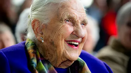 Mama magnatului australian al presei, Rupert Murdoch, a murit la vârsta de 103 ani GALERIE FOTO