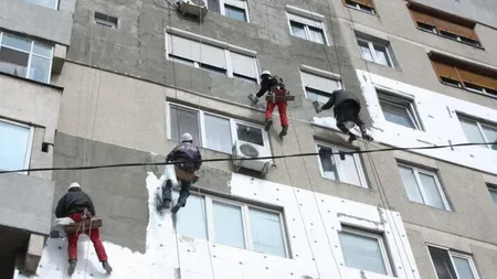 Cetăţenii din Sfântu Gheorghe, scutiţi timp de 7 ani de impozit dacă îşi termoizolează locuinţele