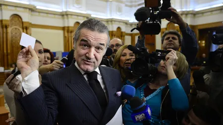 Becali: Rămân în PNL. În următorii doi ani nu voi candida pentru o funcţie de conducere în partid