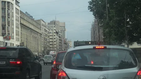 Şoferii opriţi în trafic de poliţişti pot rămâne fără actele maşinii dacă au datorii