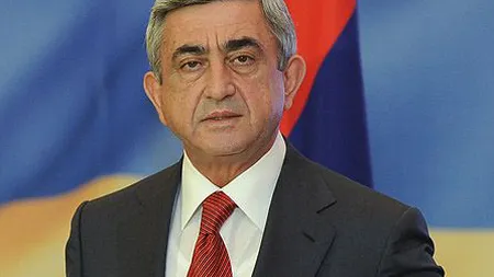 O victorie contestată: Serge Sarkissian a fost reales preşedinte al Armeniei