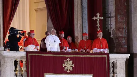 Habemus Papam: Noul Papă şi-a ales numele Francisc. Cine este Jorge Mario Bergoglio