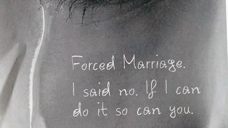Şocant: La 13 ani a fost obligată să se mărite şi să nască. Ulterior, familia a vrut să o omoare