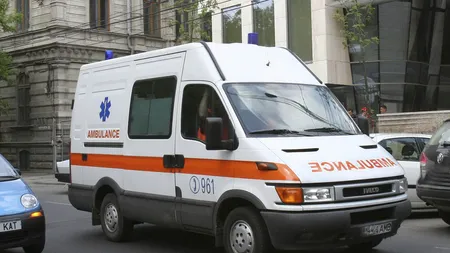Persoană grav rănită după ce a fost lovită de un TIR în zona Parcului Bazilescu din Capitală