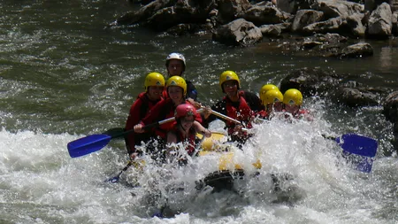 Defileul Jiului, cel mai bun loc din ţară pentru rafting