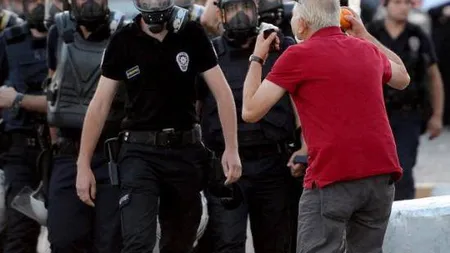 Protestele din Turcia s-au diminuat; bilanţul este de zeci de răniţi şi 1.000 de persoane reţinute