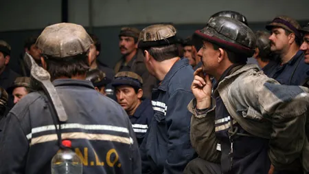 Aproximativ 500 de mineri au protestat la Petroşani