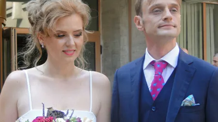 Roberta Anastase s-a căsătorit duminică: Elena Udrea şi Elena Băsescu, printre invitaţi