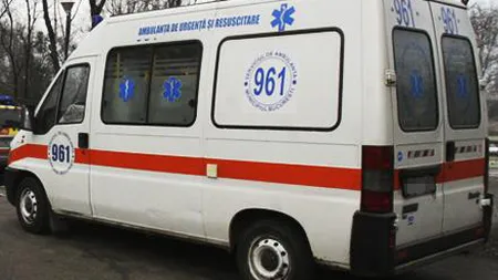 Fetiţă de nouă ani GRAV RĂNITĂ, după ce o anexă gospodărească s-a prăbuşit peste ea