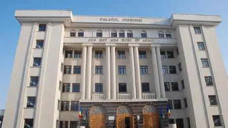 Preşedintele Tribunalului Dâmboviţa, cercetat pentru corupţie, a fost suspendat de CSM
