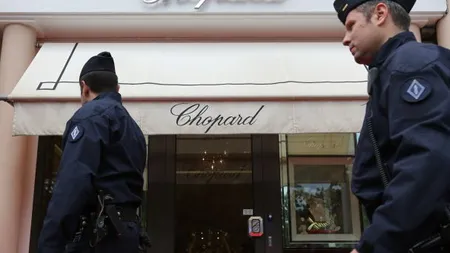 Colierul cu diamante şi smaralde, furat de la Cannes, CĂUTAT în România