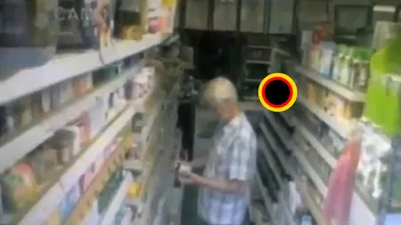 FANTOMA din SUPERMARKET. Camerele de supraveghere dintr-un MAGAZIN au surprins întâmplări BIZARE