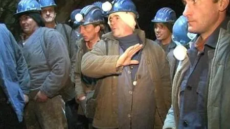 Minerii aflaţi în subteran la Paroşeni au intrat în GREVA FOAMEI VIDEO