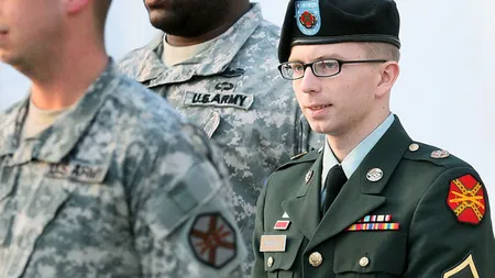 Declaraţii ŞOCANTE ale cârtiţei WikiLeaks, Bradley Manning: Sunt Chelsea Manning, SUNT FEMEIE