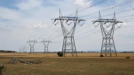 Mai mult de jumătate dintre români susţin independenţa energetică a ţării