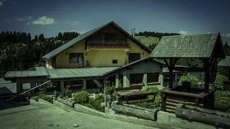 SUPER OFERTĂ pentru CRĂCIUN şi REVELION la Complexul Turistic Euro-Park, Fundata