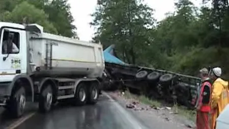 Accident cu două TIR-uri pe centura Aradului VIDEO