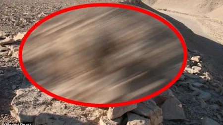 Descoperirea dintr-un deşert, veche de 5 milenii, care a FRAPAT CERCETĂTORII: Arată ca nişte grămezi de pietre