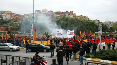 Naţionala Turciei a sosit la Bucureşti. Fanii oaspeţilor au scandat 